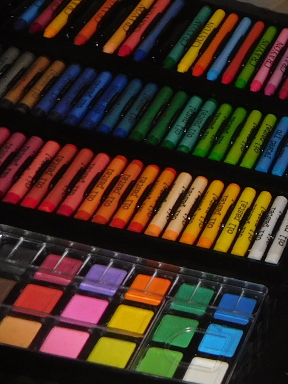 Art Set* - Picture 2 of 6